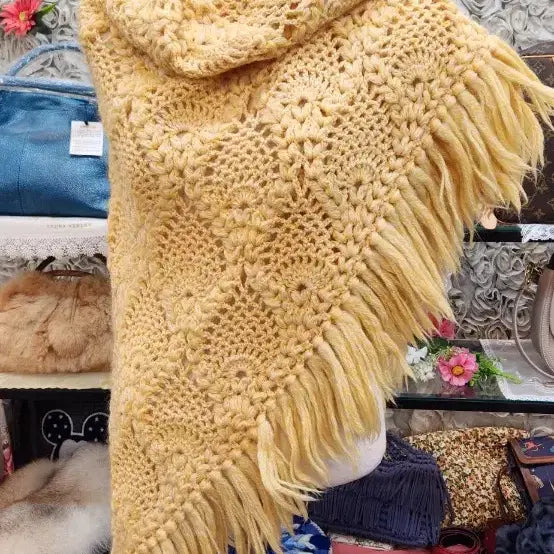 [BUNJANG] Knitted Shawl / 뜨개 니트 숄
