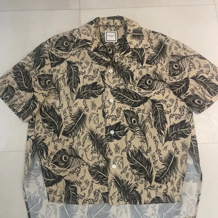 [BUNJANG] Wooyoungmi Feather Pattern Short Sleeve Shirt Size 50 / 우영미 50