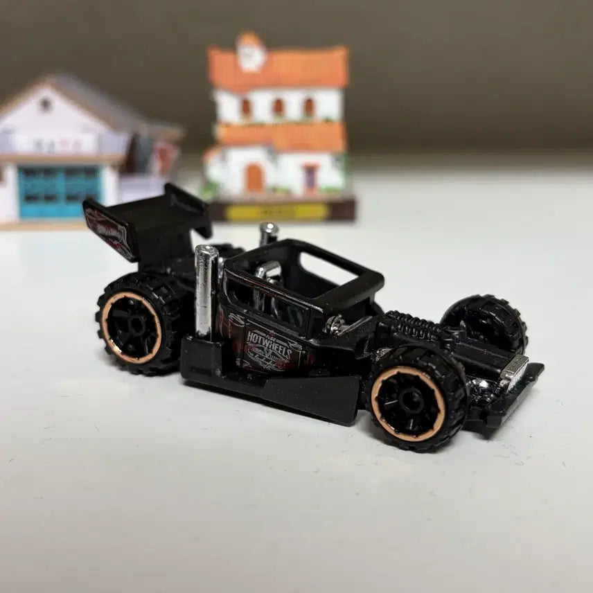 [BUNJANG] Hot Wheels Bone Speeder Diecast Car / 핫휠 본 스피더 Bone Speeder 미니카 다이캐스트