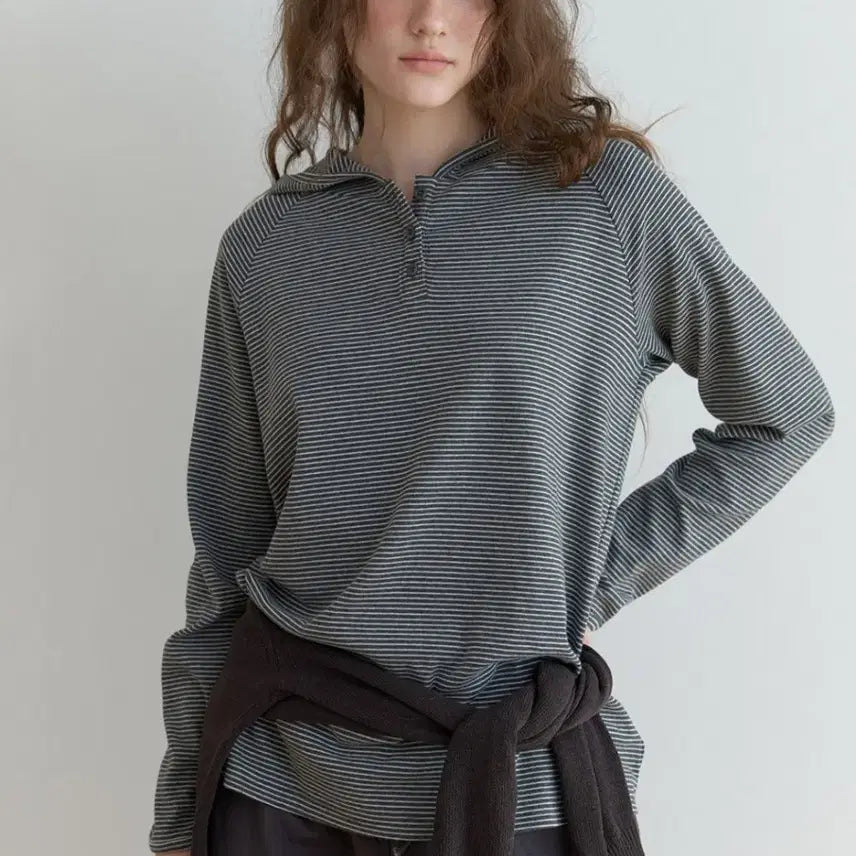 [BUNJANG] TheMitton Stripe Hoodie T-shirt (Dark Gray) / 더미튼 스트라이프 후디 티셔츠 (다크그레이)