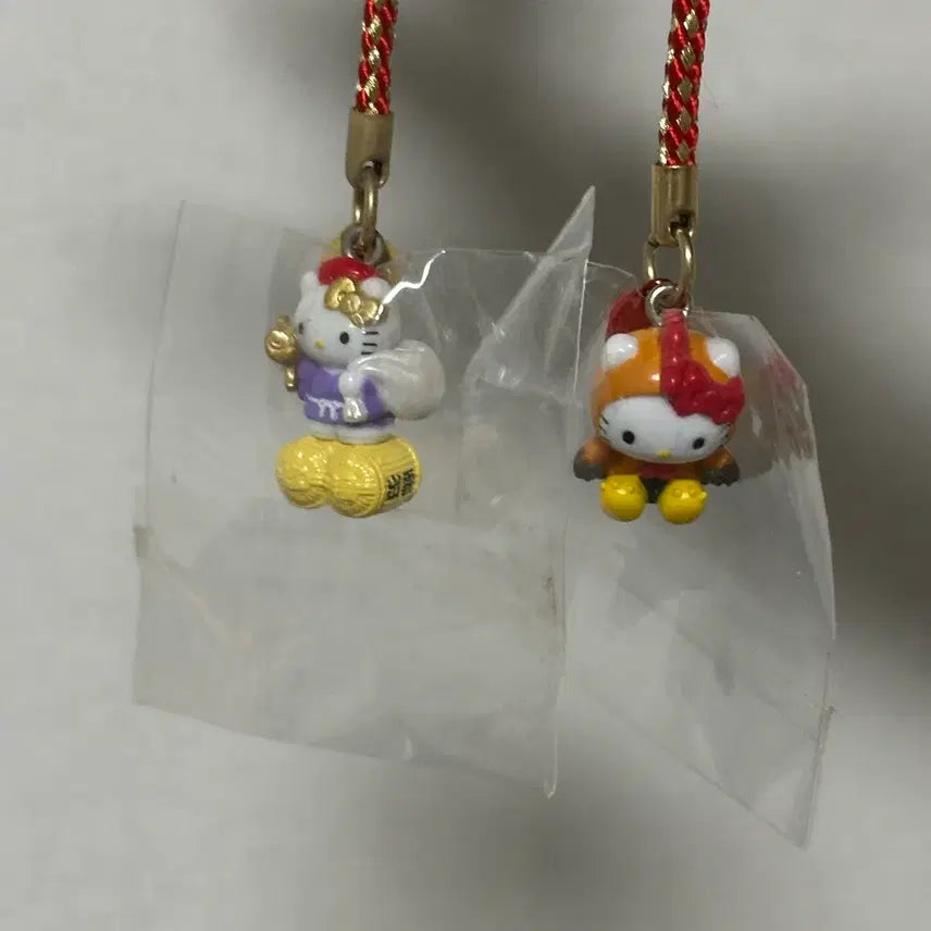 [BUNJANG] Kitty Classic Strap Bundle Set / 키티 고전 스트랩 2종 일괄
