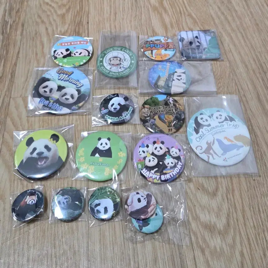 [BUNJANG] Everland Limited Edition and Custom Badges Bundle Set / 에버랜드 한정배지 및 제작배지 일괄