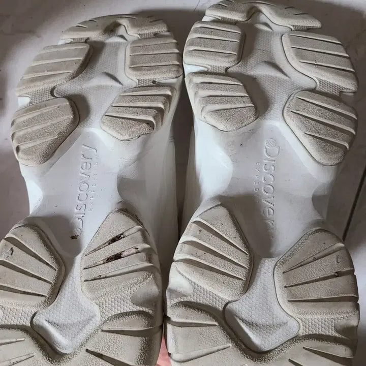 [BUNJANG] Discovery Expedition White Sneakers 275 / 디스커버리 익스페디션 흰색 운동화 275