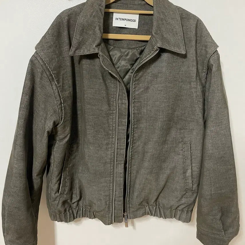 [BUNJANG] Intempo Mood Corduroy Bomber Jacket Khaki M / 인템포무드 코듀로이 봄버 자켓 카키 M