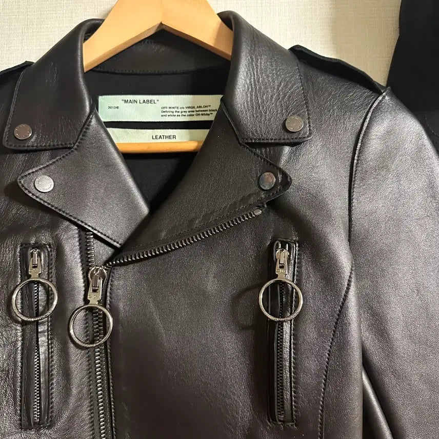 [BUNJANG] Off-White Leather Biker Jacket / 오프화이트 가죽 블랙 레더 바이커 자켓