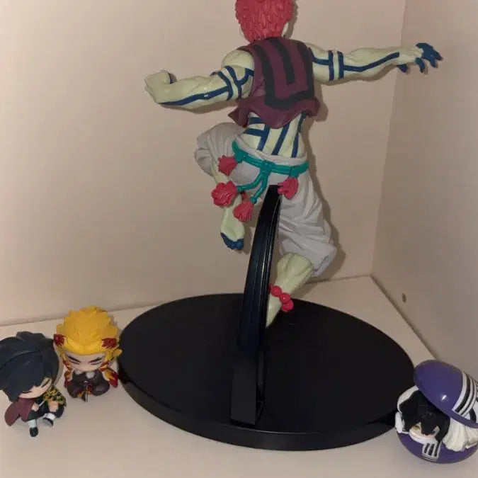 [BUNJANG] Demon Slayer Akaza Figure / 귀칼 아카자 피규어 양도
