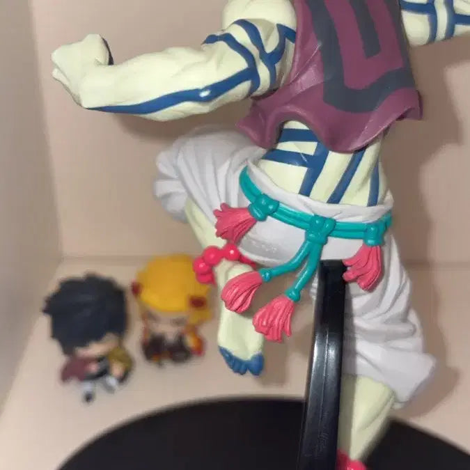 [BUNJANG] Demon Slayer Akaza Figure / 귀칼 아카자 피규어 양도