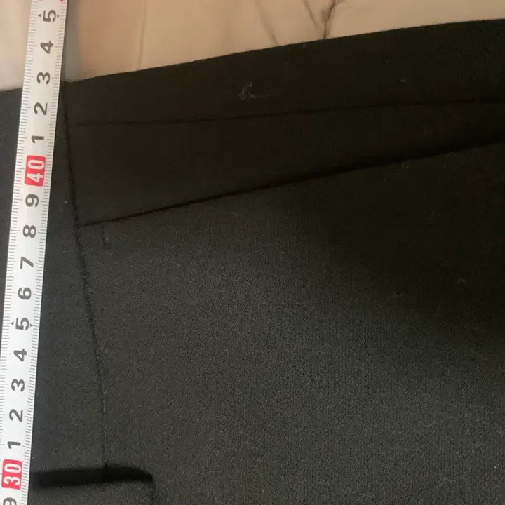 [BUNJANG] 82 EIGHTSECONDS Black Slim Fit Slacks / 무료배송 82 에잇세컨즈 블랙 베이직 슬림 핏 슬랙스