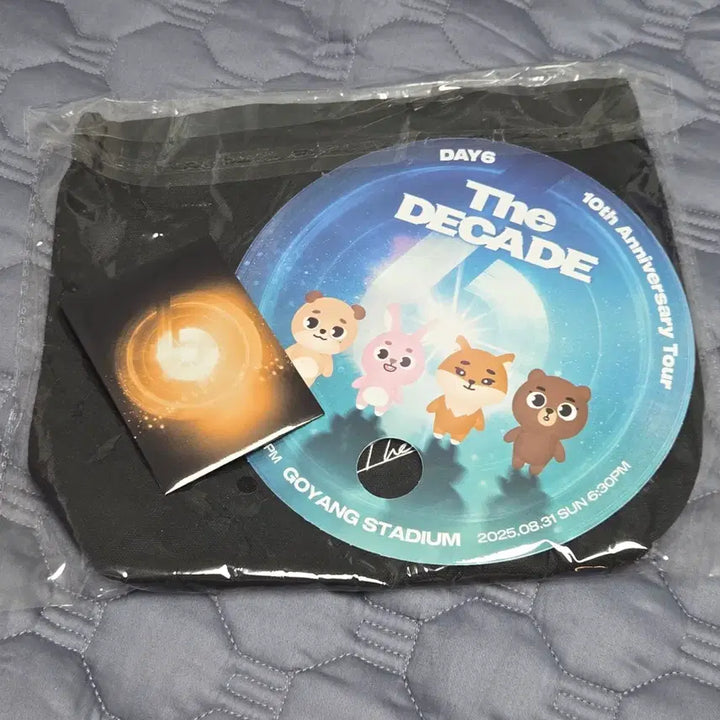 [BUNJANG] Day6 Concert Goods Bundle Set / 데이식스 콘서트 굿즈 가방 포카 일괄