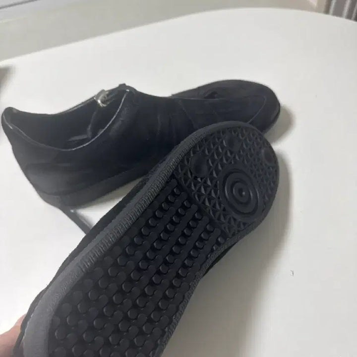 [BUNJANG] DV Racing Suede Sneakers Black 265 / 데베시용 DV 레이싱 스웨이드 스니커즈 블랙, 265