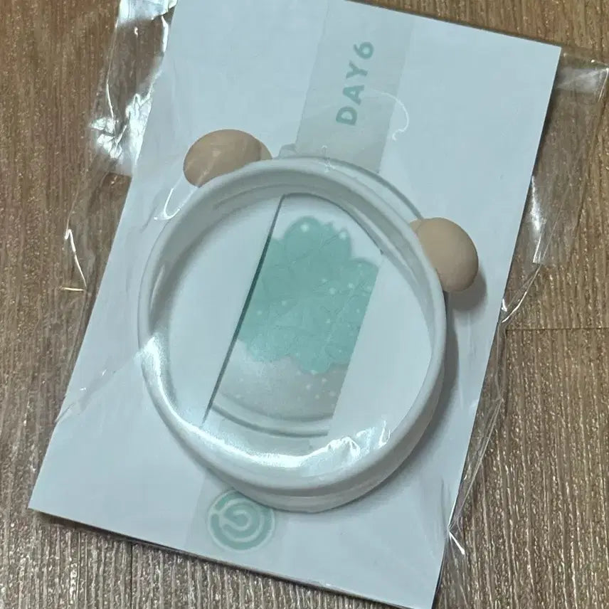 [SOLD OUT] 데이식스 라이트밴드 마데워치 링커버 돈 도운