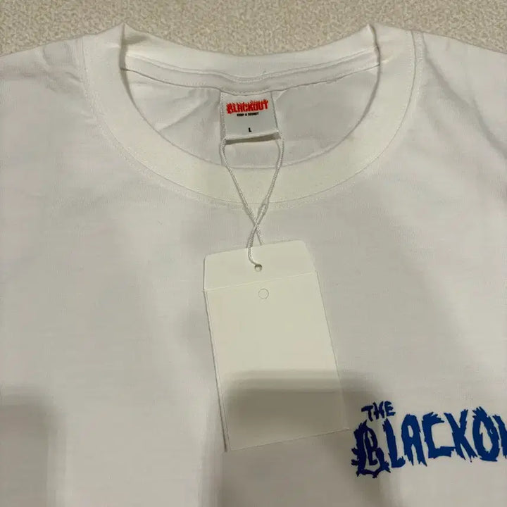 [BUNJANG] Blackout Electric Chair T-Shirt / [L] 블랙아웃 전기의자 티셔츠