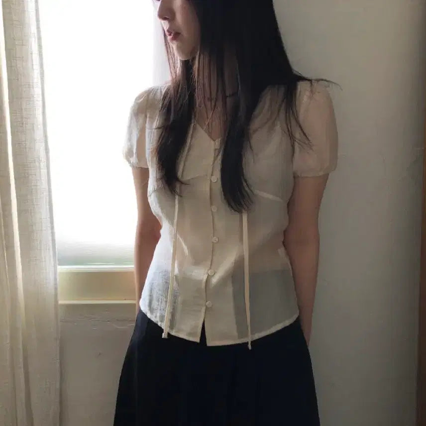 [BUNJANG] Our_F Pure Ribbon Blouse Cream Color / 아워프 퓨어 리본 블라우스 크림컬러