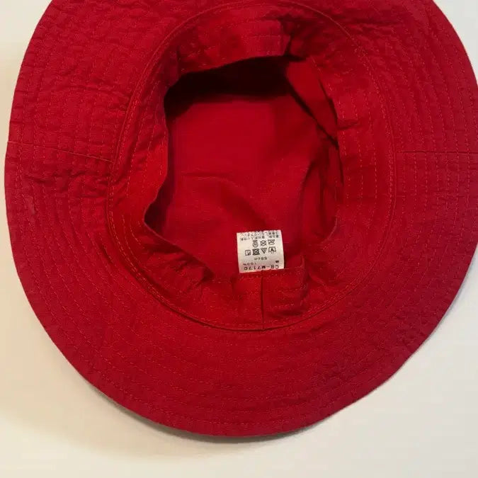 [BUNJANG] Champion Red Bucket Hat / 챔피온 버킷햇 빨간색 모자