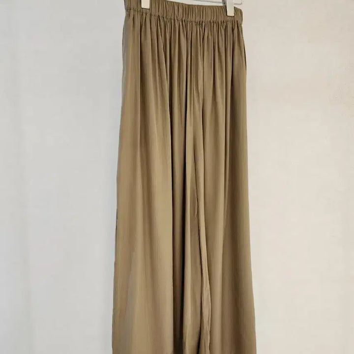 [BUNJANG] Premium Quality Wide Skirt-Like Pants / 스커트 라이크 팬츠 / 고퀄리티 프리미엄 자체제작 브랜드 퀄리티 와이드