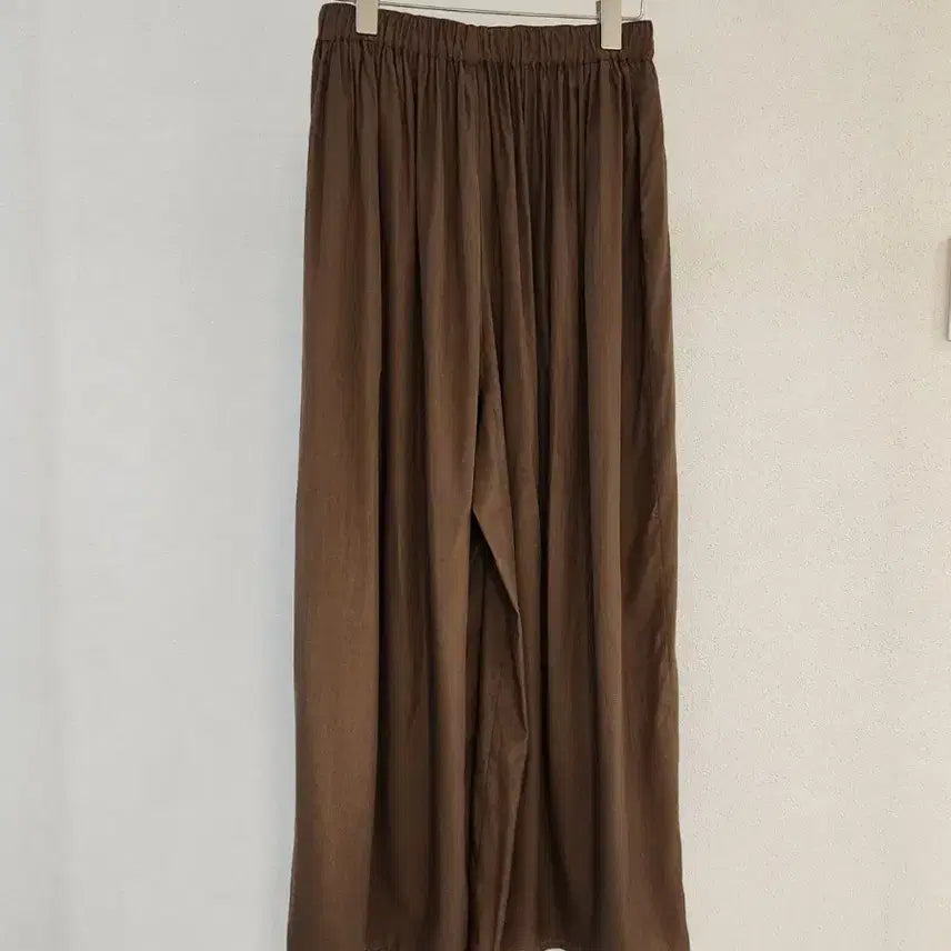 [BUNJANG] Premium Quality Wide Skirt-Like Pants / 스커트 라이크 팬츠 / 고퀄리티 프리미엄 자체제작 브랜드 퀄리티 와이드