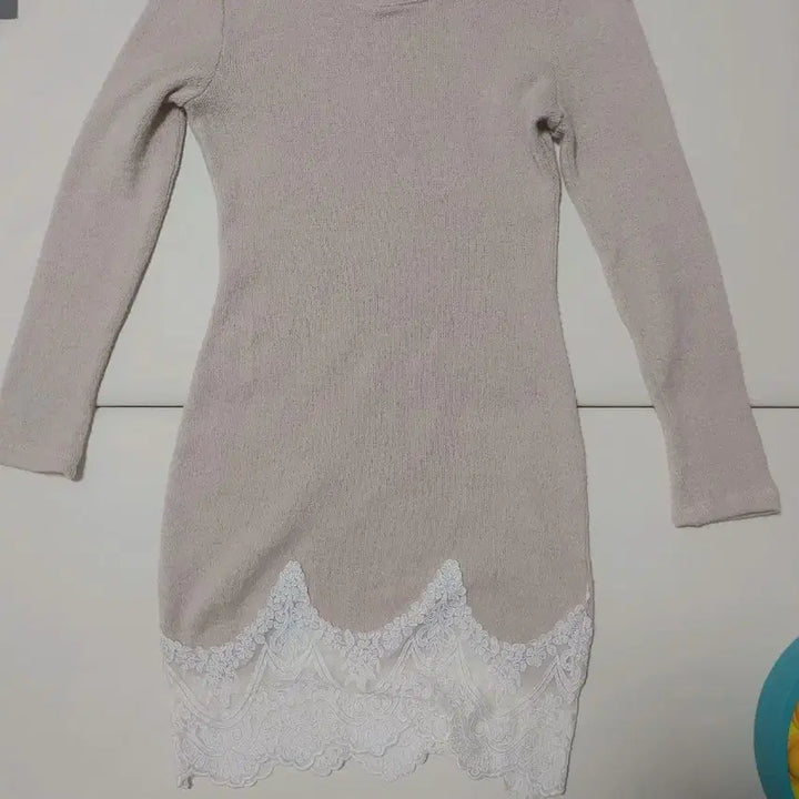 [BUNJANG] Milkcocoa Beige Knit Mini Dress / 밀크코코아 베이지 니트 미니원피스