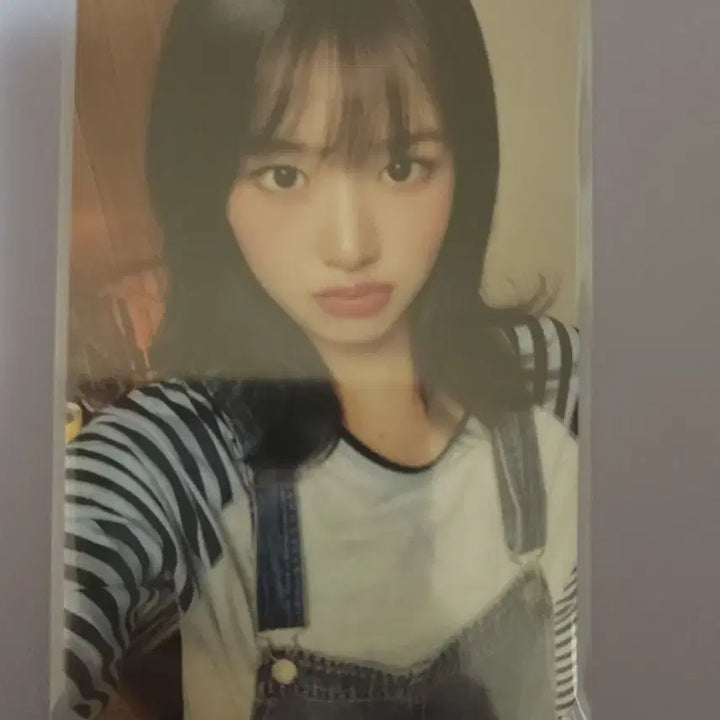 [BUNJANG] IVE An Yujin Fan Concert Dive Zone Photocard / [판매] 아이브 안유진 팬콘 다이브존 포카
