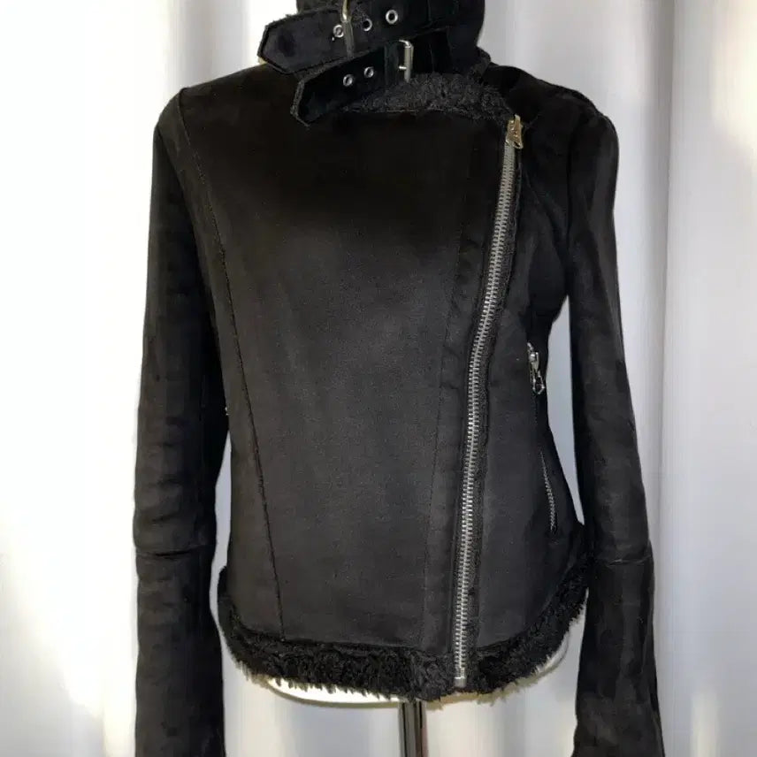 [BUNJANG] Zara Basic Faux Leather Jacket / 자라 베이직 무스탕 자켓