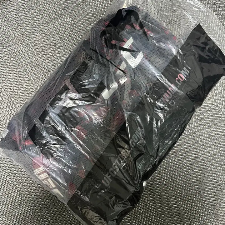 [SOLD OUT] 베넘 Ufc 가방 새상품