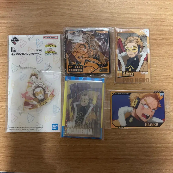 [BUNJANG] My Hero Academia Hawks Bundle Set / 나의 히어로 아카데미아 호크스 굿즈 세트