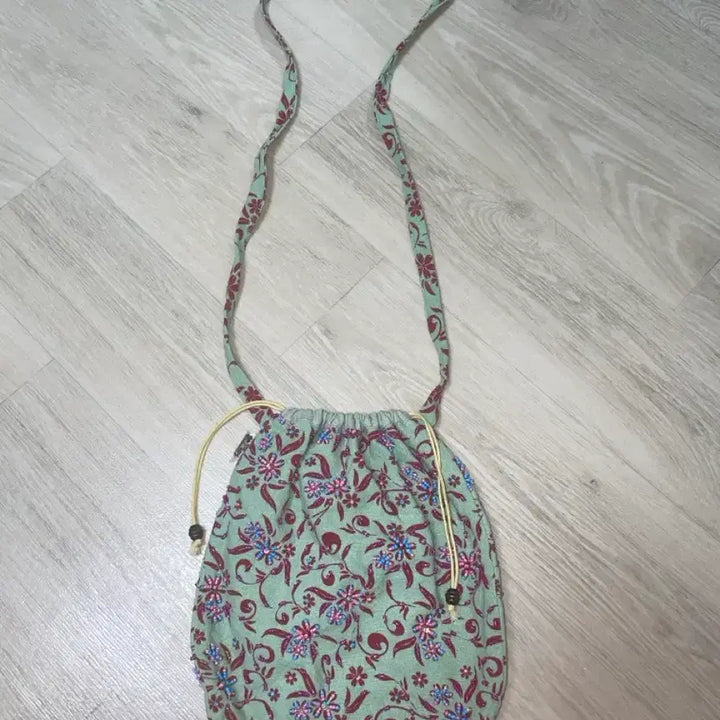 [BUNJANG] Mint Bucket Crossbody Bag / 민트 복조리크로스백