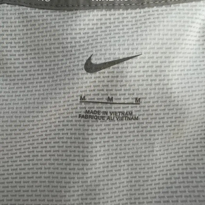 [BUNJANG] Nike Essential Windbreaker Jacket (Size M) / [M] 나이키 에센셜 바람막이