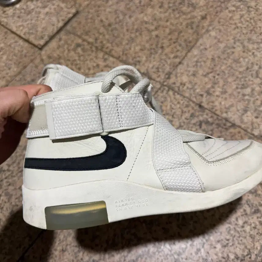 [BUNJANG] Nike Air Raid Light Bone Sneakers (255) / 나이키 피어오브갓 에어 레이드라이트본 스니커즈 운동화 255