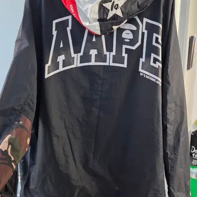 [BUNJANG] AAPE Now Black Windbreaker Jacket / AAPE 에이프 나우 블랙 후드 바람막이 자켓