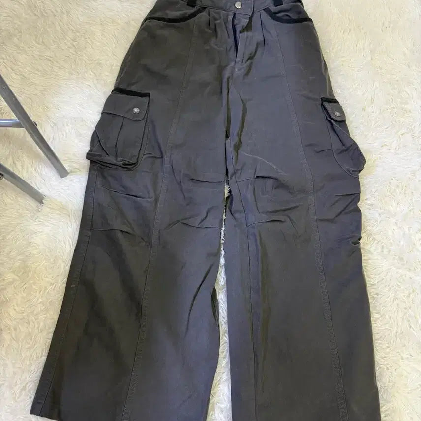 [BUNJANG] Akom Grey Cargo Pants / 아캄 그레이 카고 팬츠 (2) 개개급처