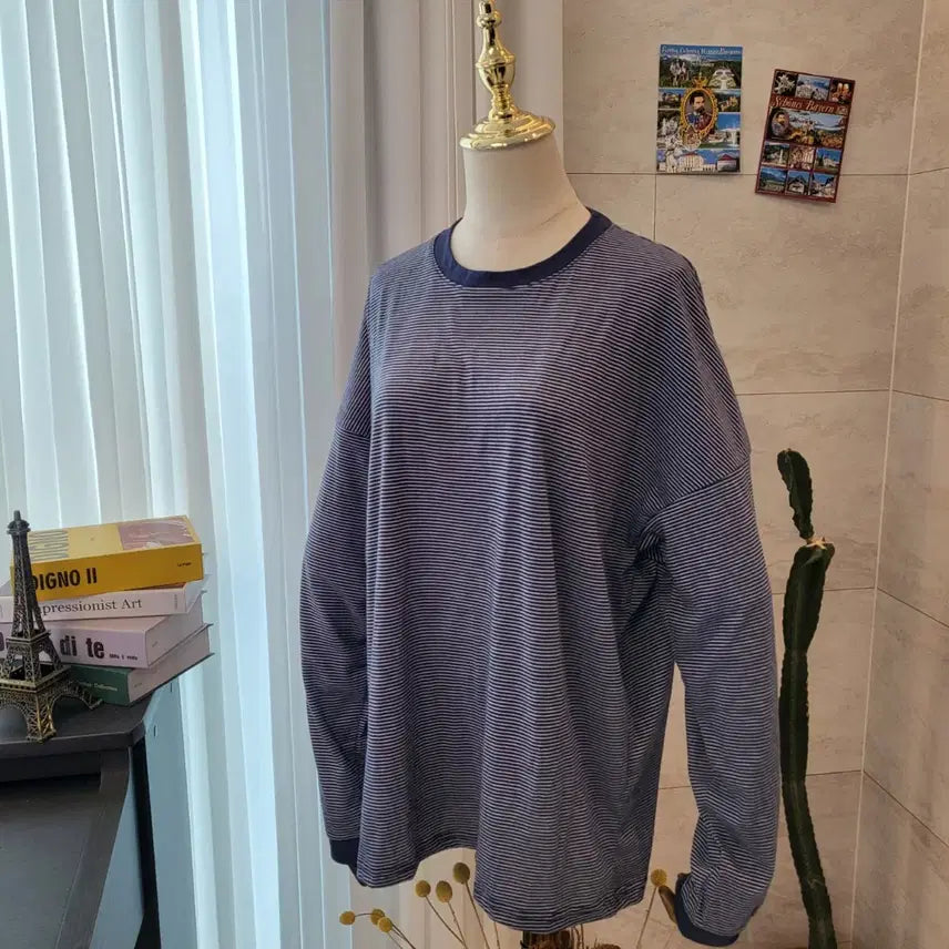 [BUNJANG] Loose Fit Striped Long Sleeve T-shirt / 스트라이프 긴팔 티셔츠 루즈핏