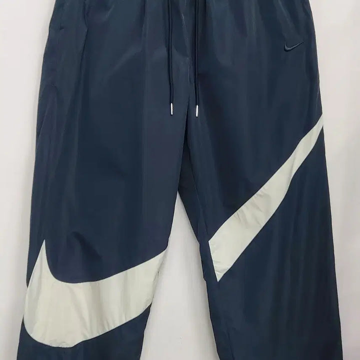 [BUNJANG] Nike Swoosh Woven Pants (Black) / 나이키 L/34 스우시 우븐 팬츠. BK. A