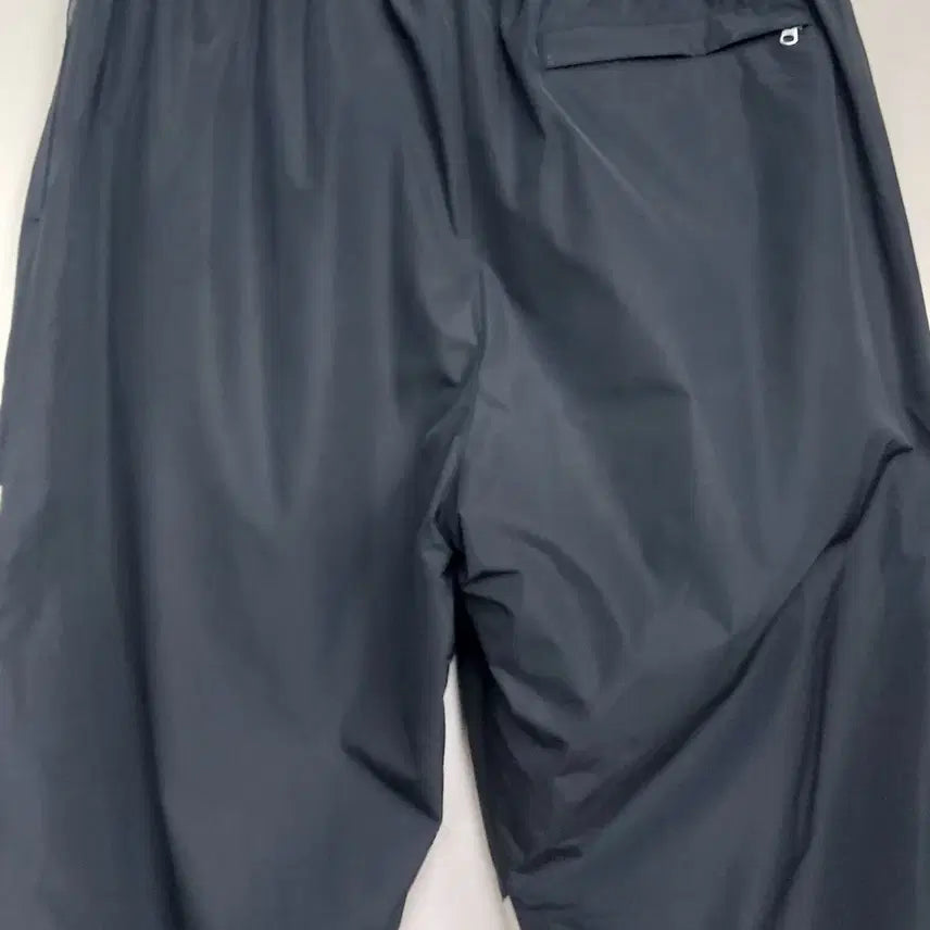[BUNJANG] Nike Swoosh Woven Pants (Black) / 나이키 L/34 스우시 우븐 팬츠. BK. A