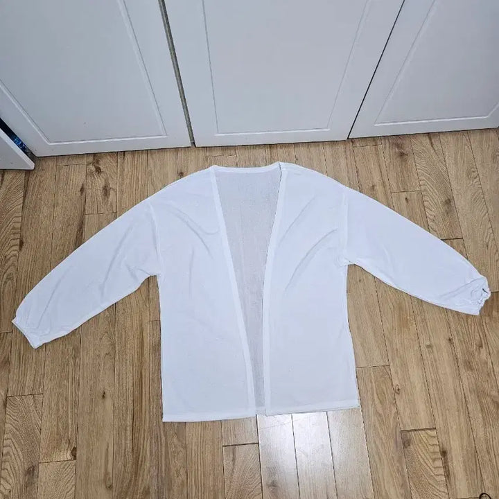 [BUNJANG] White Long Cardigan (Size 66-77) / 화이트 롱 가디건 66-마른77