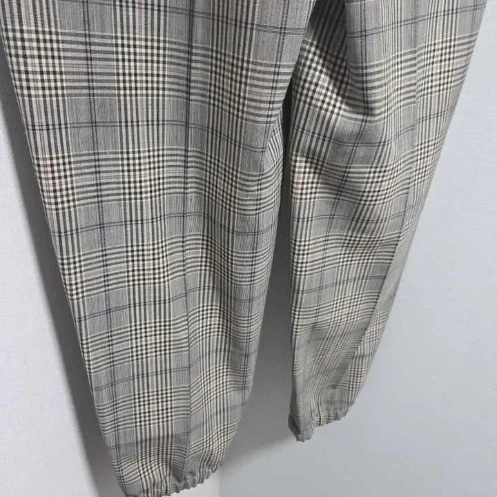 [BUNJANG] Neil Barrett Check Jogger Slacks / 닐바렛 체크 조거 슬렉스
