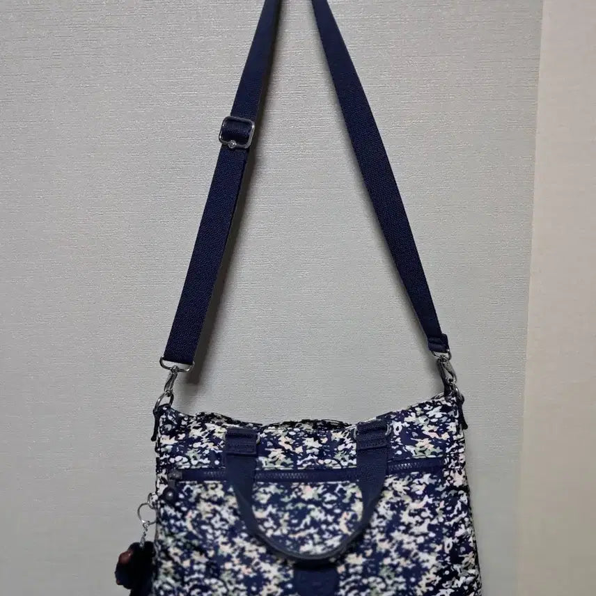 [BUNJANG] Kipling Flower Pattern Crossbody Tote Diaper Bag / 키플링 플라워 패턴 크로스백 토트백 기저귀가방