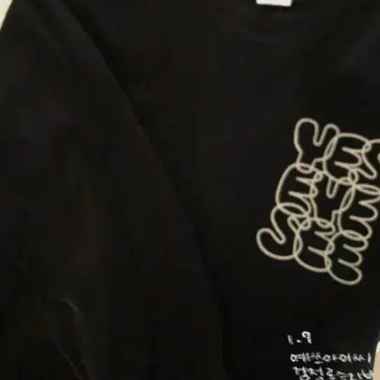 [BUNJANG] YESEYESEE Black Long Sleeve T-shirt / 예스아이씨 검정 롱슬리브