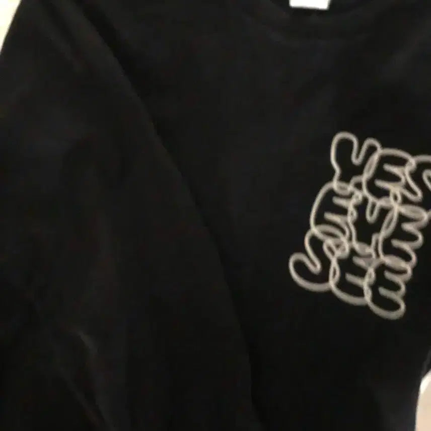 [BUNJANG] YESEYESEE Black Long Sleeve T-shirt / 예스아이씨 검정 롱슬리브