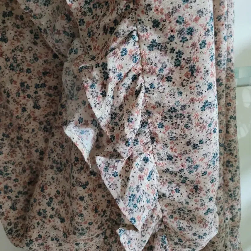 [SOLD OUT] Thursday Island 플라워 롱 원피스 택없는제품