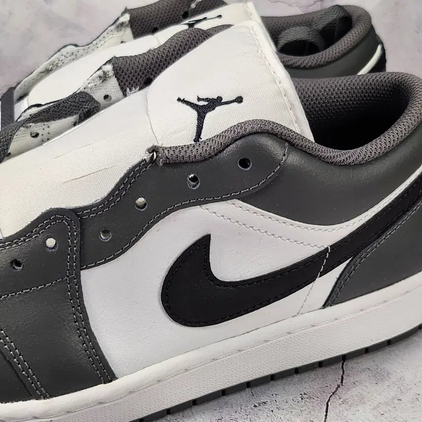 [BUNJANG] Nike Jordan 1 Low White Iron Grey Sneakers / 나이키 280 조던 1 로우 화이트 아이언 그레이 새제품