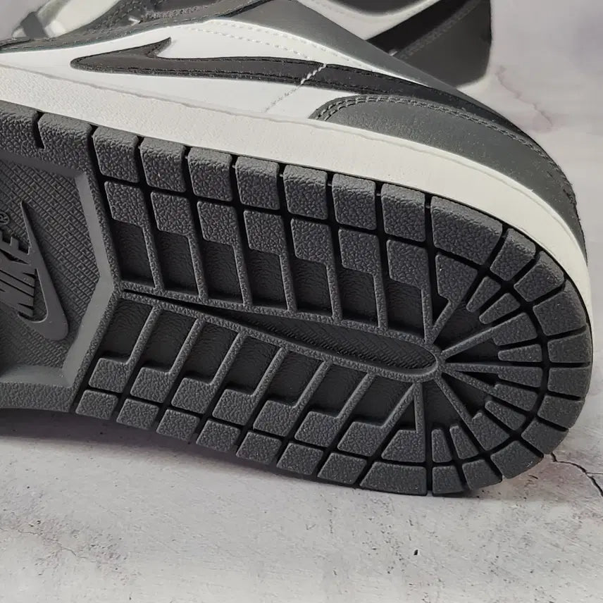 [BUNJANG] Nike Jordan 1 Low White Iron Grey Sneakers / 나이키 280 조던 1 로우 화이트 아이언 그레이 새제품