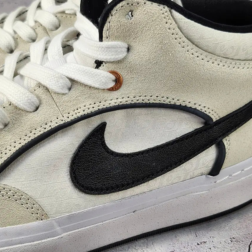 [BUNJANG] Nike SB React Leo White Black Sneakers / 나이키 280 SB 리액트 레오 화이트 블랙 새제품