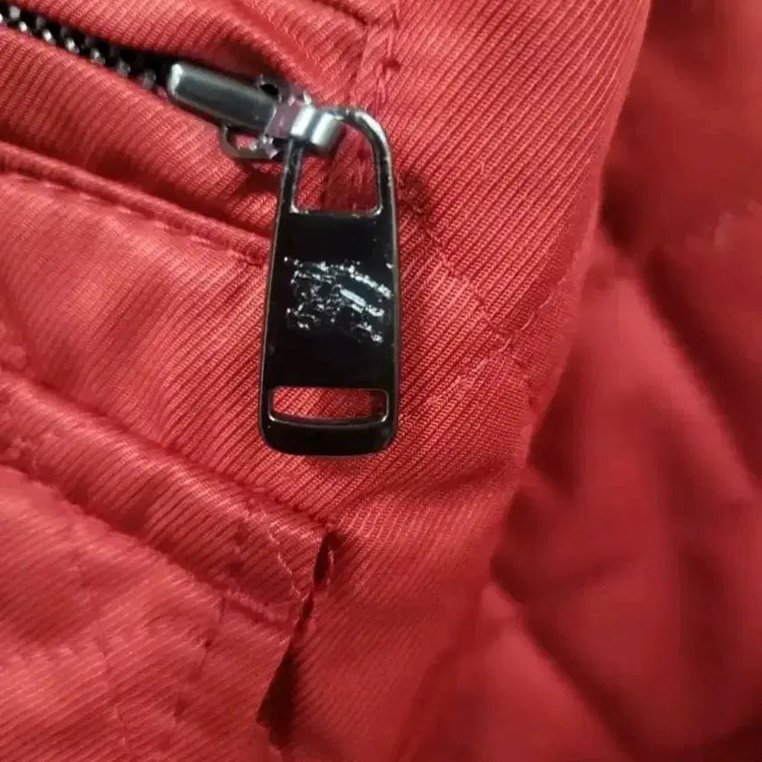 [BUNJANG] Burberry Quilted Jacket / 버버리 후드 탈부착 퀼팅 자켓 38