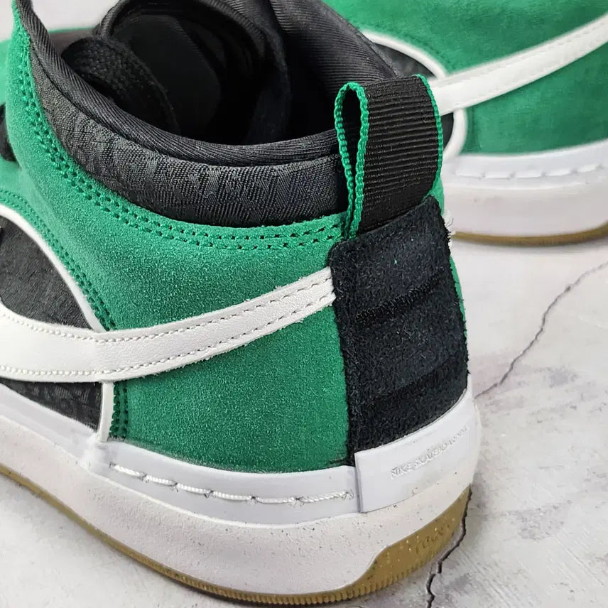 [BUNJANG] Nike SB React Leo Malachite Black Sneakers (280) / 나이키 280 SB 리액트 레오 말라카이트 블랙 새제품
