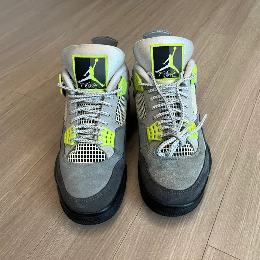 [BUNJANG] Nike Air Jordan 4 Neon 95 Sneakers / 나이키 에어조던4 네온95 형광 265
