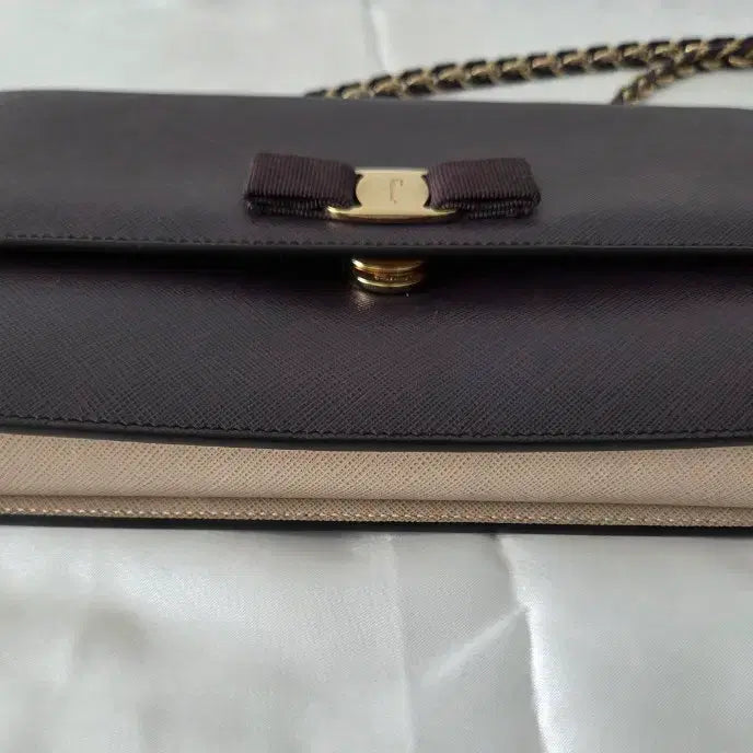 [BUNJANG] Ferragamo Vara Ribbon Chain Bag Purple / 페라가모 바라 리본 체인백 퍼플/ 고급컬러/구성O 상태좋음