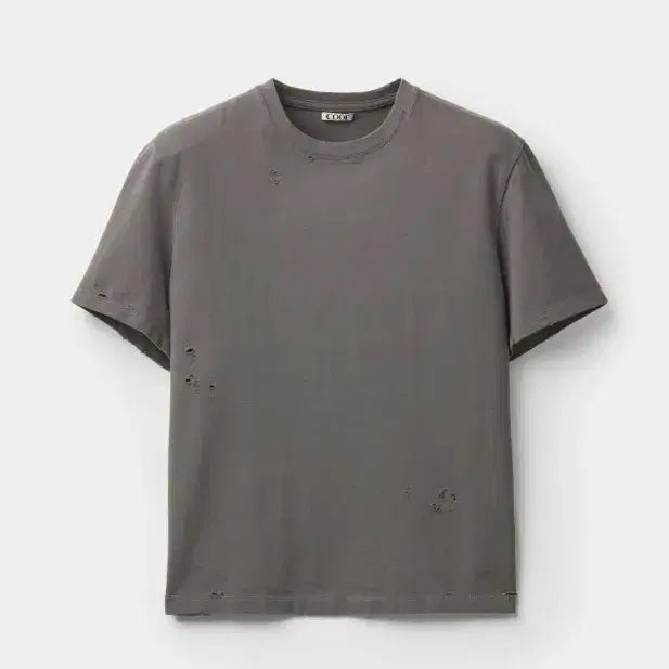 [SOLD OUT] 쿠어 데미지드 크롭 티셔츠 coor 팝니다