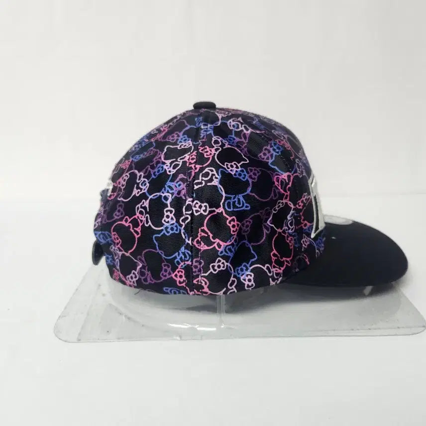 [BUNJANG] LG Twins Hello Kitty Snapback Hat / 모자)LG트윈스 고전 헬로키티 스냅백 FREE