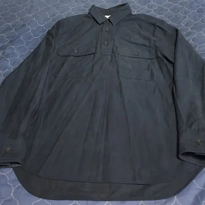 [BUNJANG] COS Utility Half Placket Button Regular Fit Long Sleeve Shirt Navy (S) / COS 유틸리티 하프 플래킷 버튼 레귤러핏 오버 긴팔셔츠 네이비 (S)