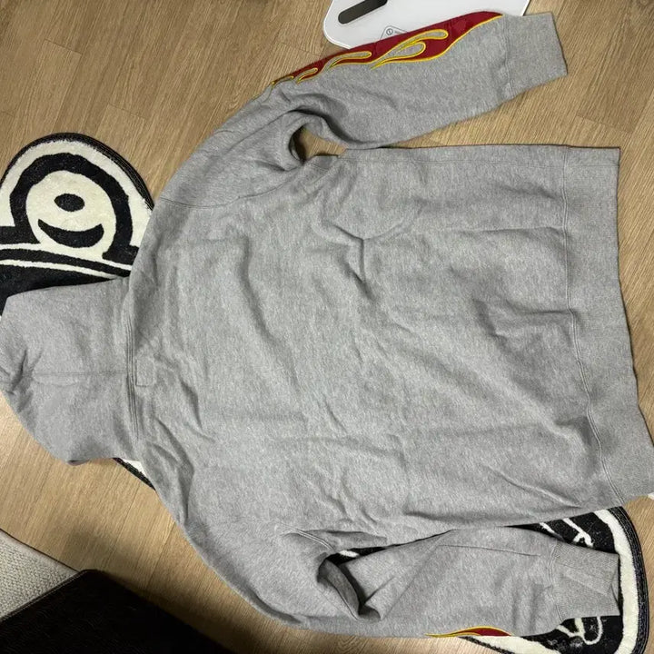 [BUNJANG] Vans Flame Hoodie (Japanese Limited Edition) - Size L / 반스 플레임 후드 일본한정판 L 사이즈(105)